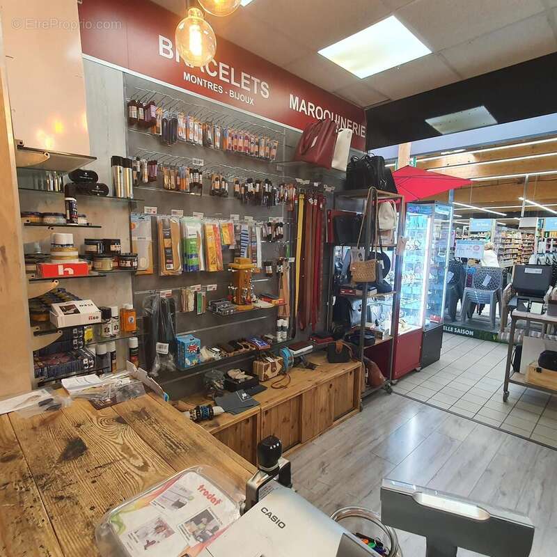 Photo 3 - Commerce à ARC-SUR-TILLE