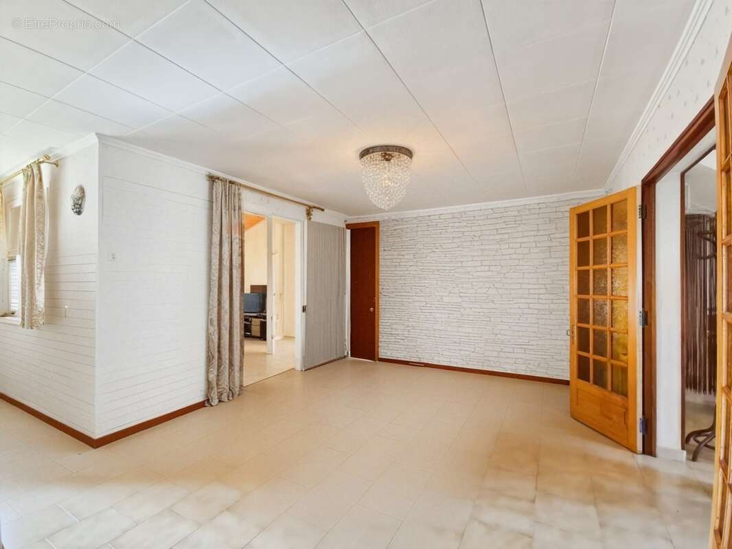 Maison familiale 136 m² avec jardin – 4 chambres – Grand garage. Au calme - photo 12