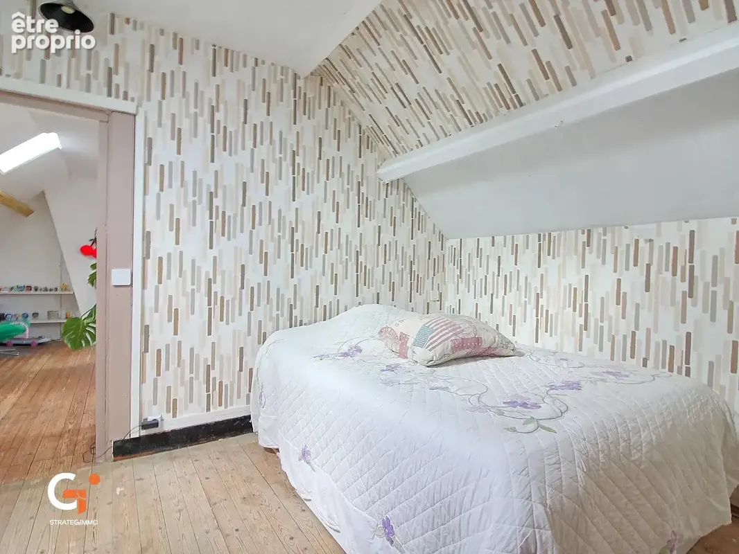 Maison 2 chambres avec jardin, centre bourg. - photo 9