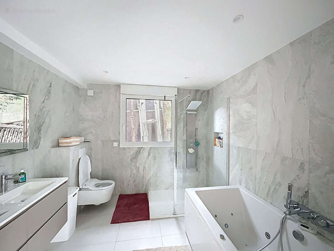 Maison à FONTENAY-AUX-ROSES