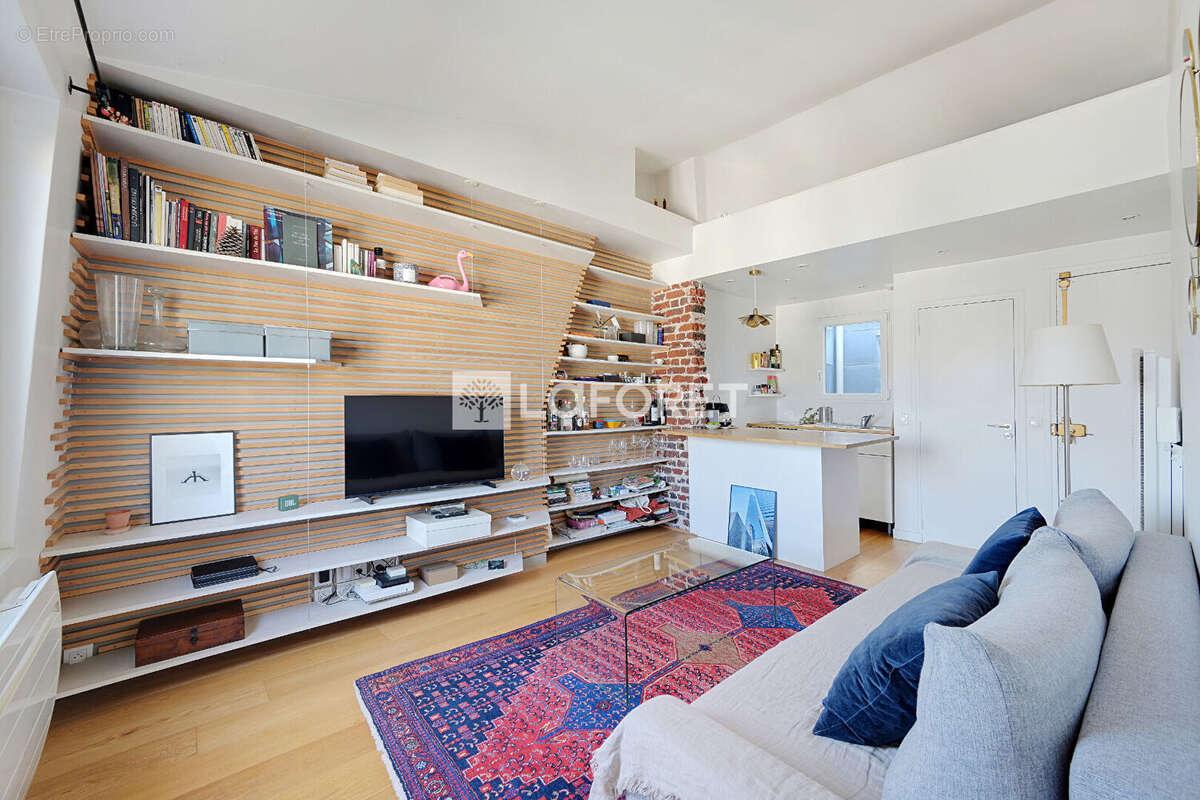 Appartement à PARIS-18E