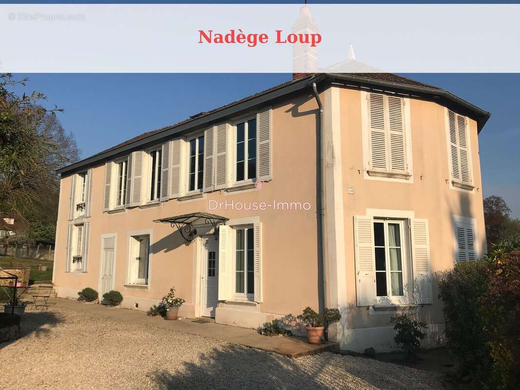 Maison 228 m² à Toucy  - photo 3