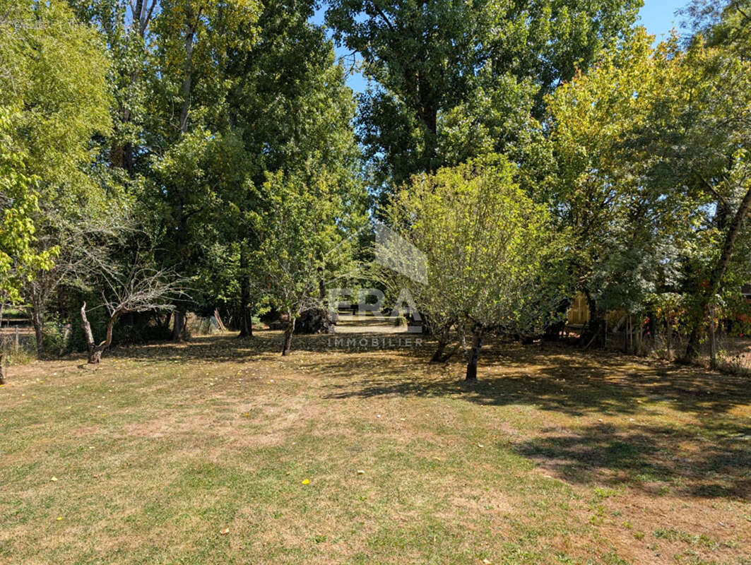 Maison à MONTPON-MENESTEROL