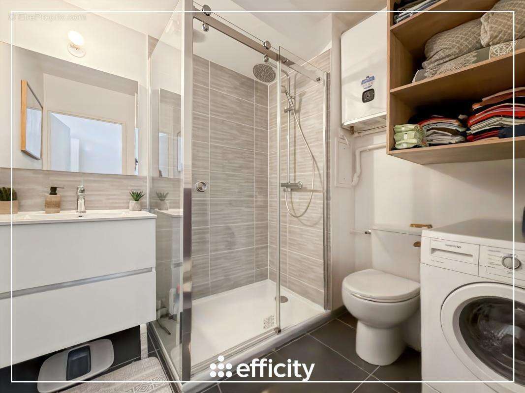 Appartement à EMERAINVILLE