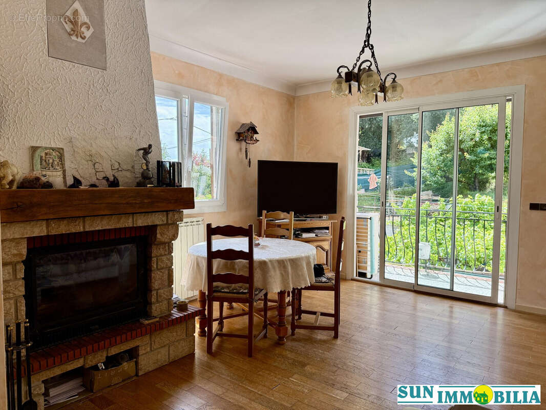Appartement à SAINT-JEANNET