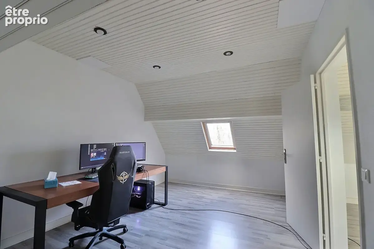 MAREIL MARLY - MAISON 352m² - vendue occupée avec bail en cours. - photo 11