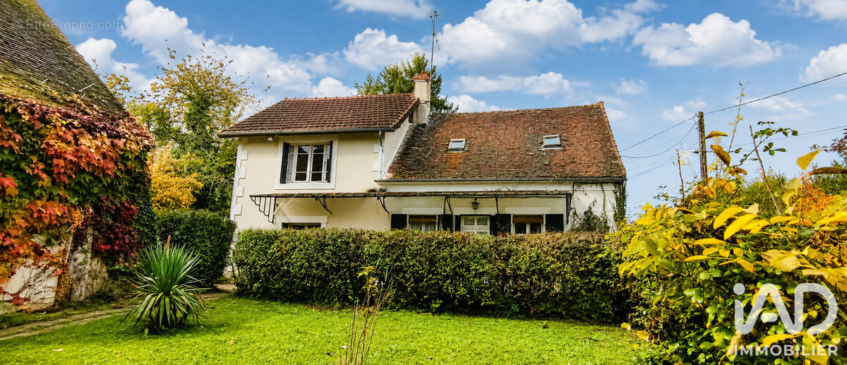 Photo 1 - Maison à CHATEAUNEUF-VAL-DE-BARGIS