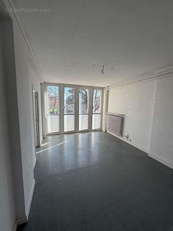 Commerce à CHALON-SUR-SAONE