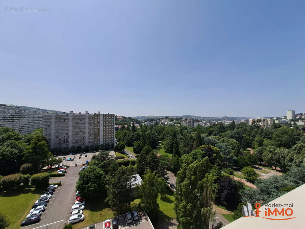 Appartement à SAINT-ETIENNE
