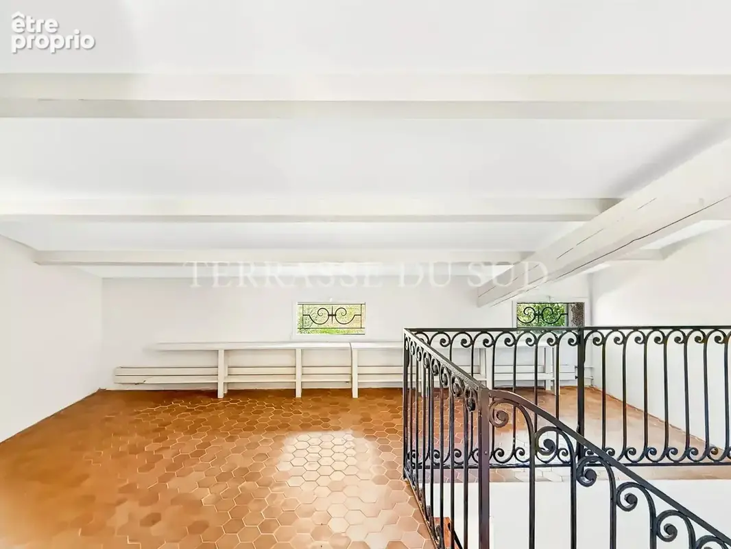 Vente Maison 10 Pièces de 229 m2 sur Parcelle de 2 558 m2 avec Terrasses, Piscine, Garages, au Calme Absolu - Puyricard - Aix en - photo 24