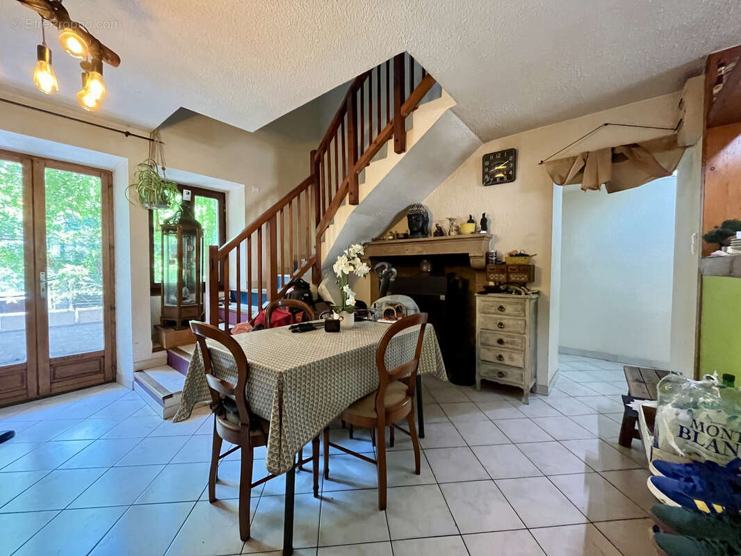Maison individuelle de 116 m2 hab + 140 m2 de dépendance - Anglefort - photo 5