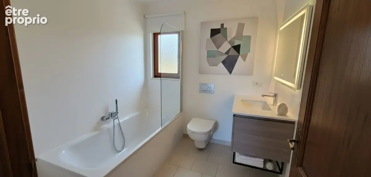 Maison 10 pièces 187 m² à vendre à Le Barroux (84330) - photo 4