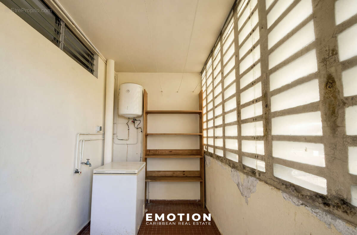 Appartement à POINTE-A-PITRE