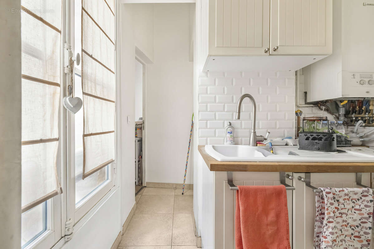 Appartement à PARIS-2E