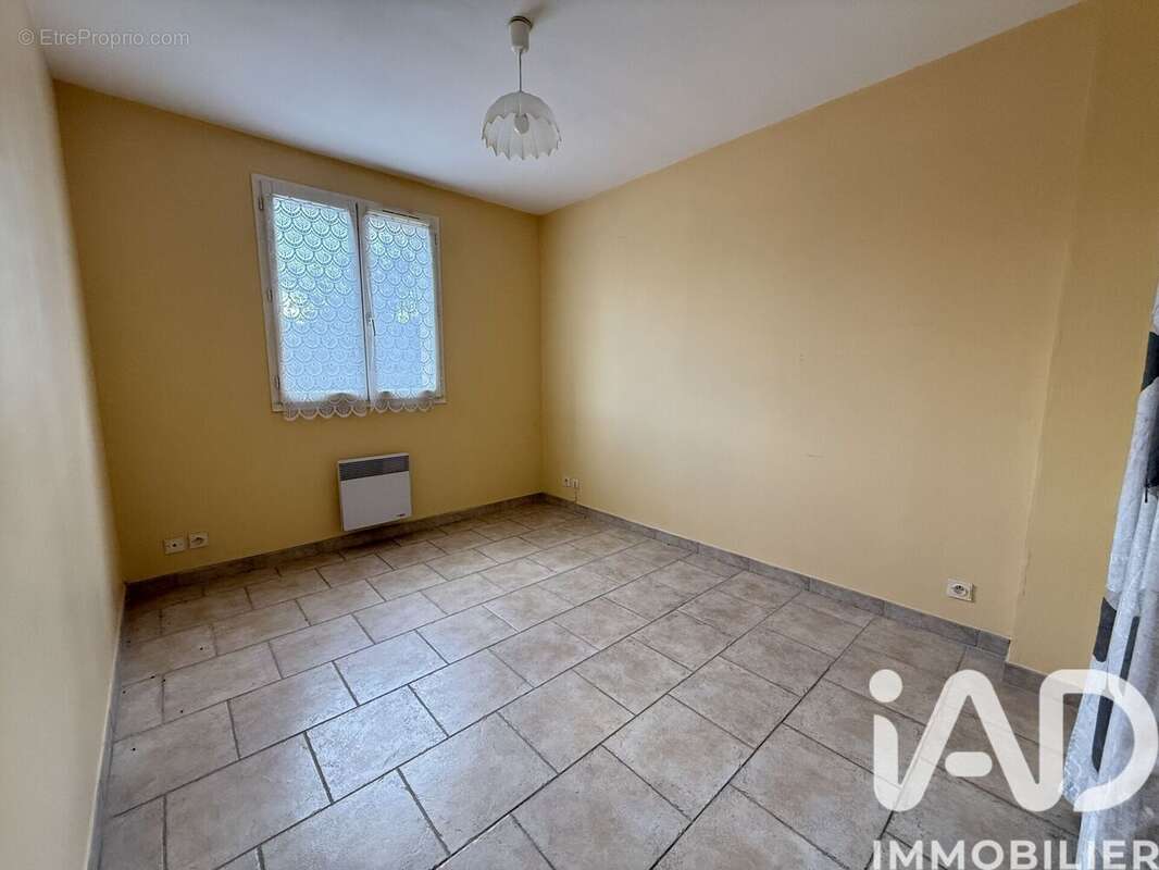 Photo 3 - Maison à VENELLES