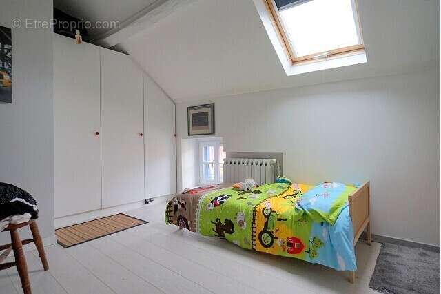 Maison à MEZIERES-SUR-SEINE