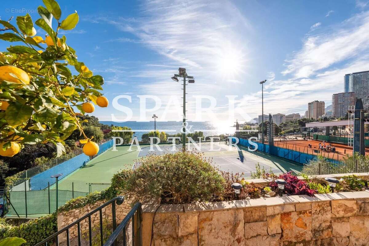Appartement à ROQUEBRUNE-CAP-MARTIN