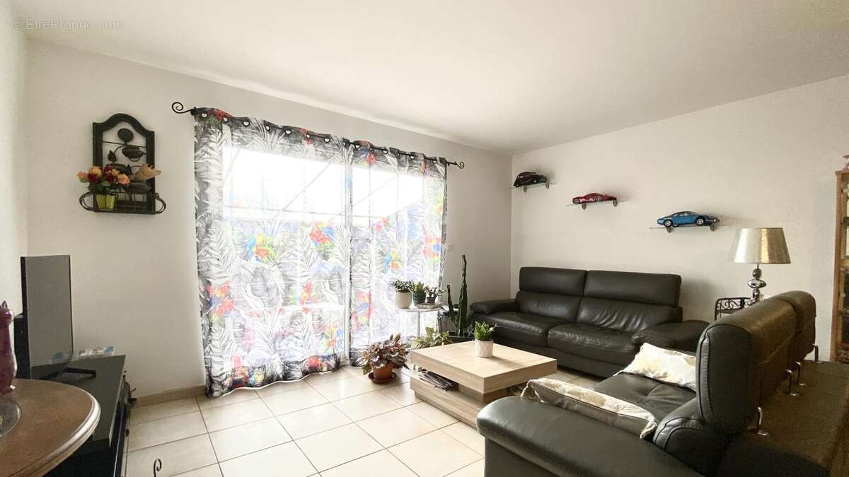 Maison à COLOMBIERS