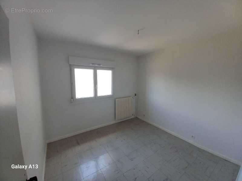Appartement 77 m² à Delle  - photo 4