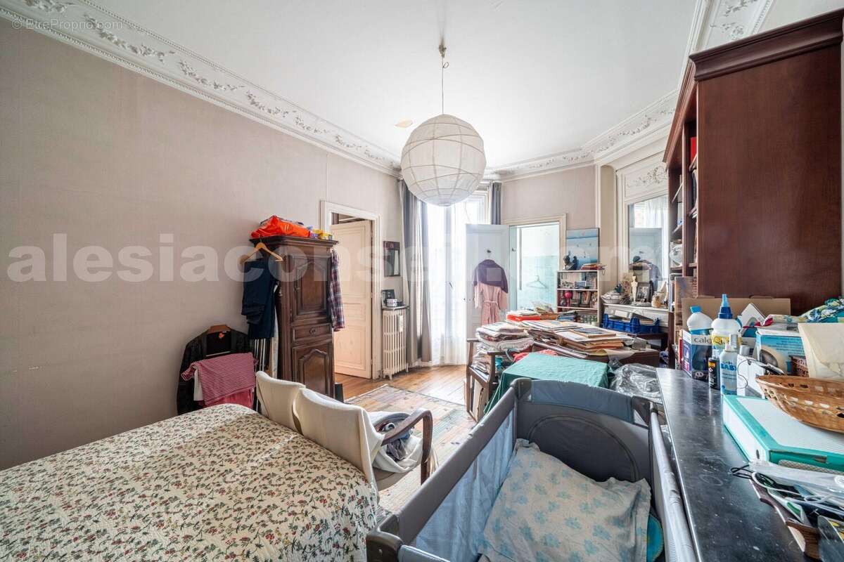 Photo n°10 - Appartement à PARIS-14E