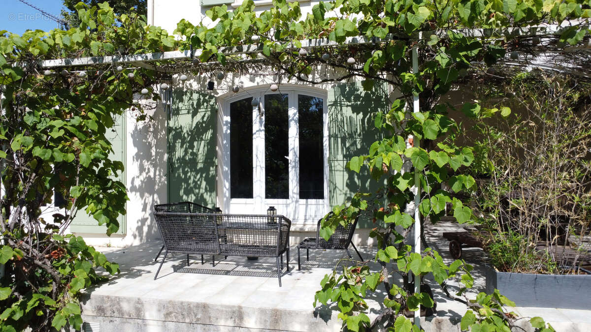 En centre village, sur 1000 m2, 4 chambres - photo 18