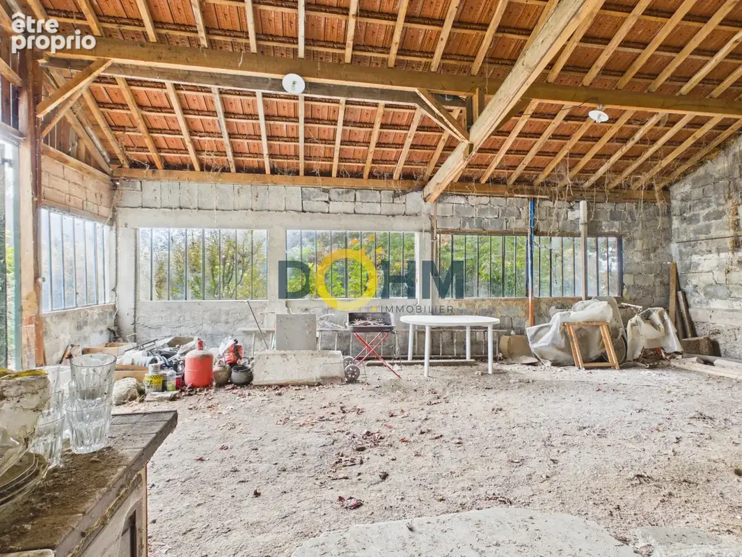 Corps de ferme à rénover   125 m2 habitables   2 475 m2 de terrain - photo 3
