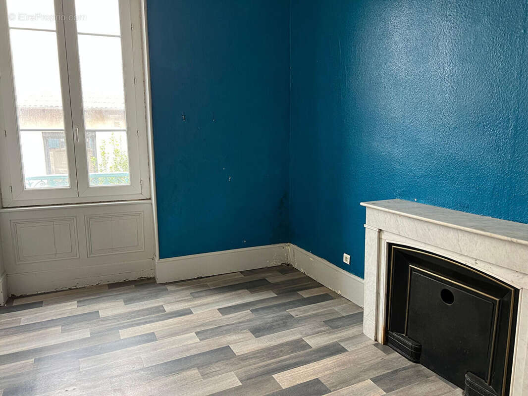 Appartement à BOURGOIN-JALLIEU