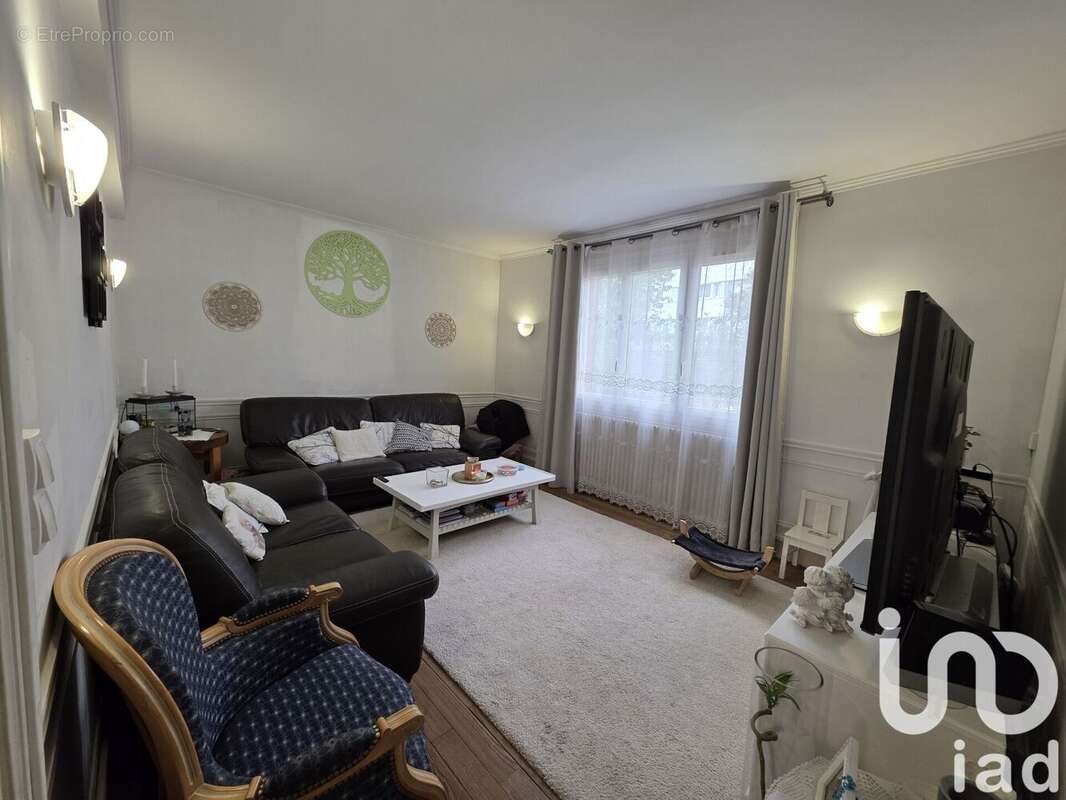 Photo 2 - Maison à BONDY