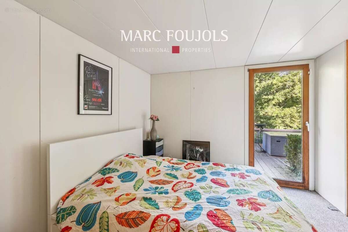 Maison à LA CELLE-SUR-MORIN