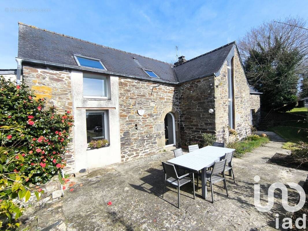 Photo 1 - Maison à PLEYBEN