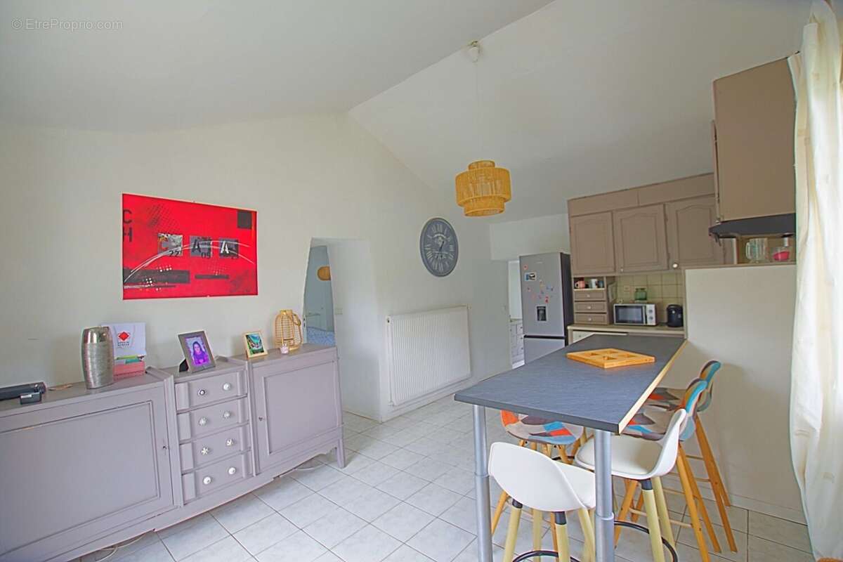 Maison à GROSBREUIL