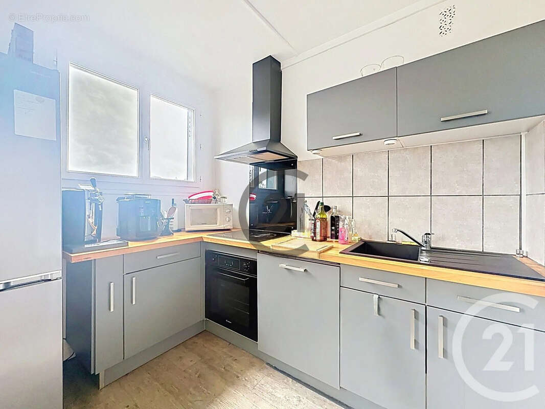 Appartement 41 m² à Sainte-Savine  - photo 2