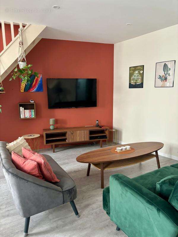 Appartement à SAINT-ASTIER