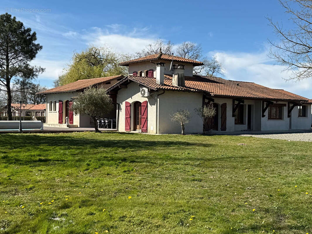 Maison à FARGUES