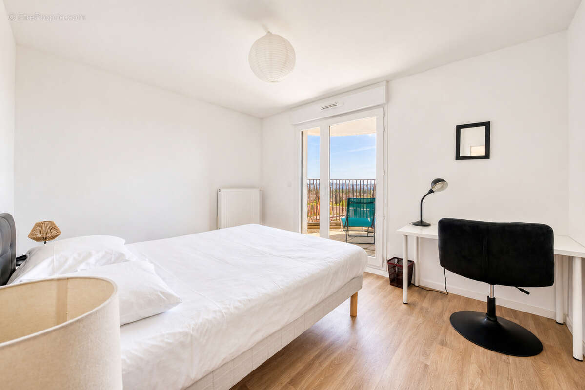 Appartement T5 duplex - Arsenal-Redon - photo 16