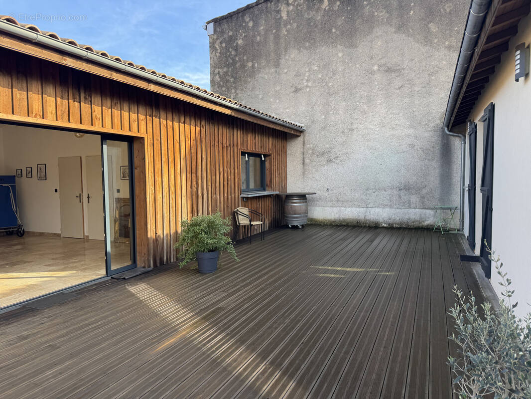 Maison à CASTELJALOUX