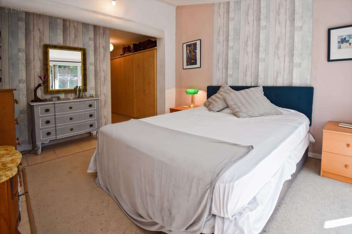 Maison à VERS-PONT-DU-GARD