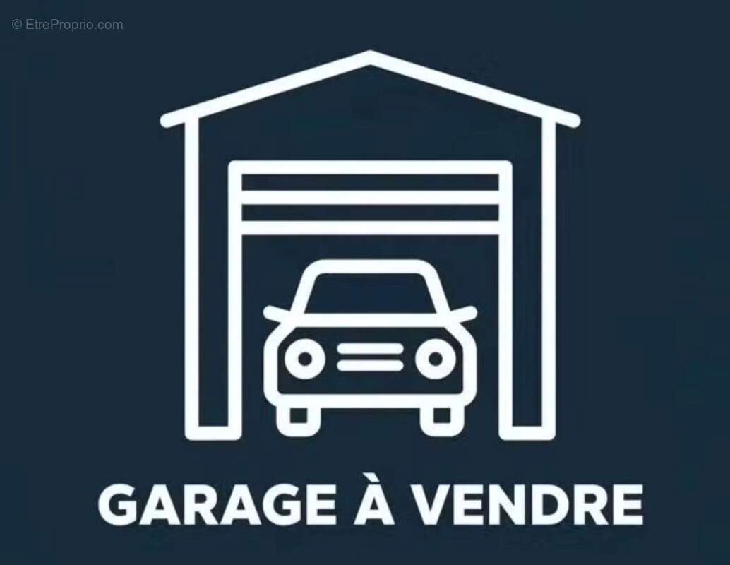 Parking à CANET-EN-ROUSSILLON