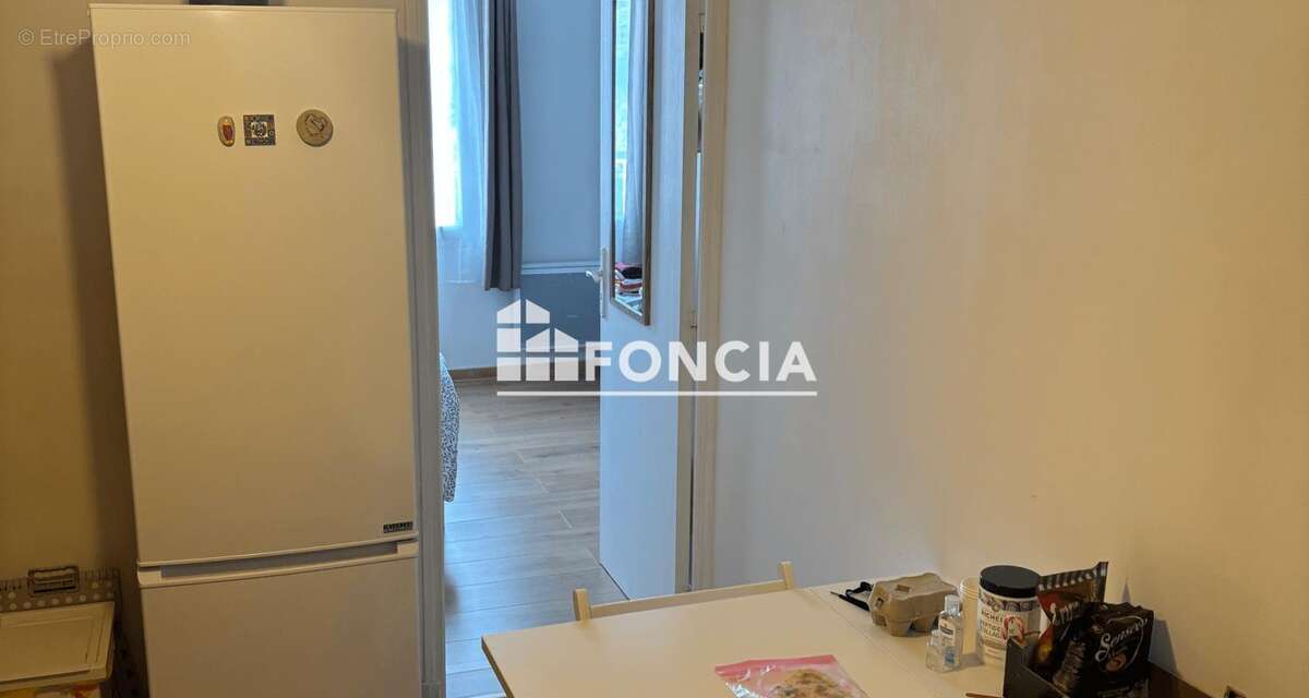 Appartement à SIGNES