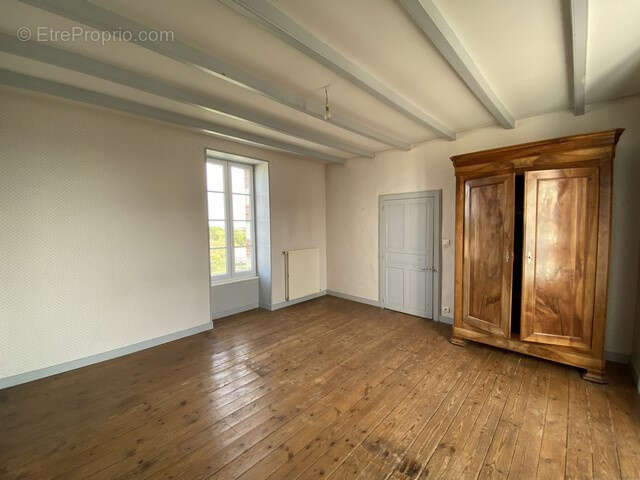 Maison à SAINT-PIERRE-LE-VIEUX