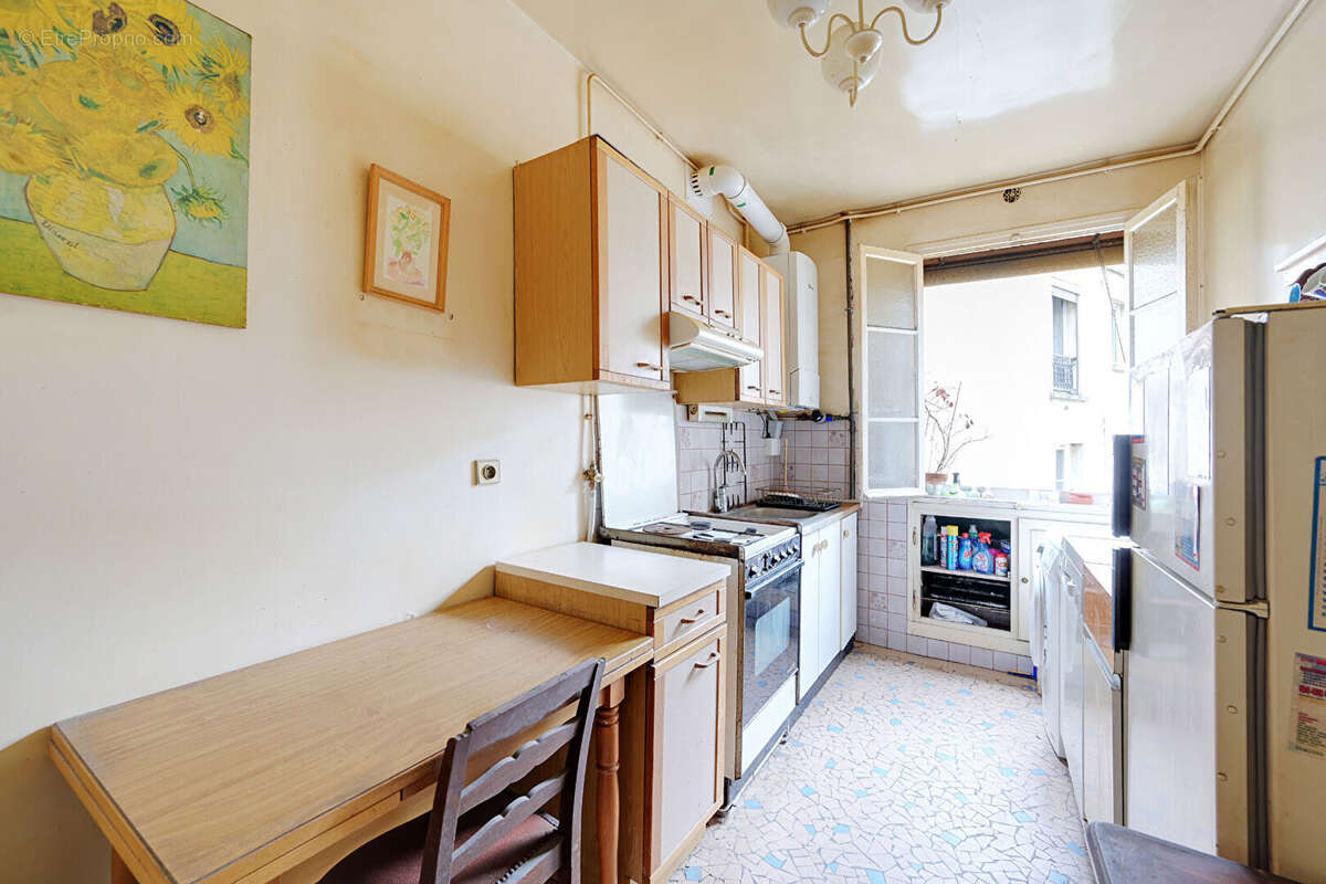 Appartement à PARIS-11E