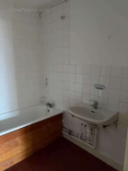 Appartement 66 m² à Cravanche  - photo 5