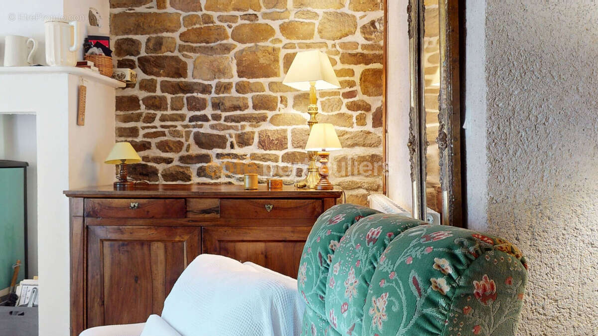 Maison à LA HAYE-PESNEL