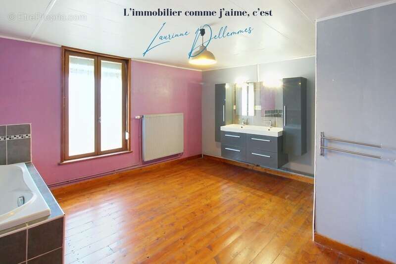 Maison à RAISMES