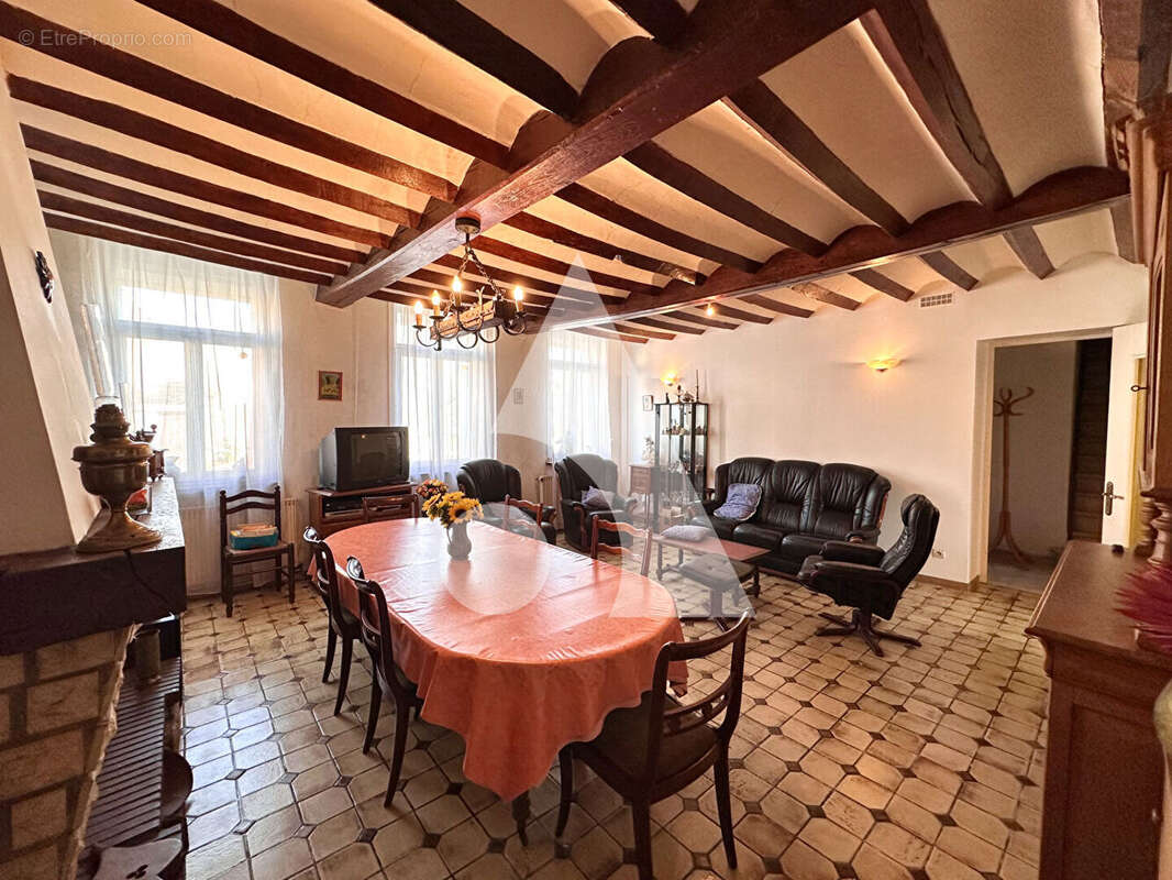 Maison à FRESNES-SUR-ESCAUT