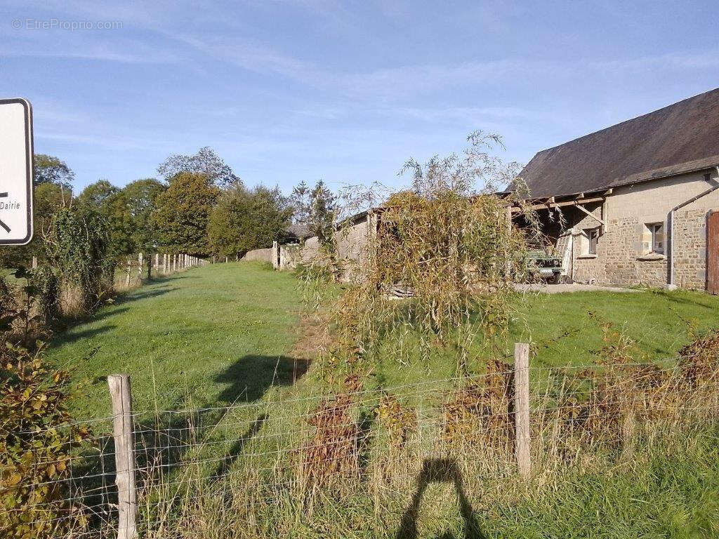 Maison d’habitation avec Gite, Atelier, Hangar, Garage, Abri Mouton et Terrain de 5,197m2. - photo 25