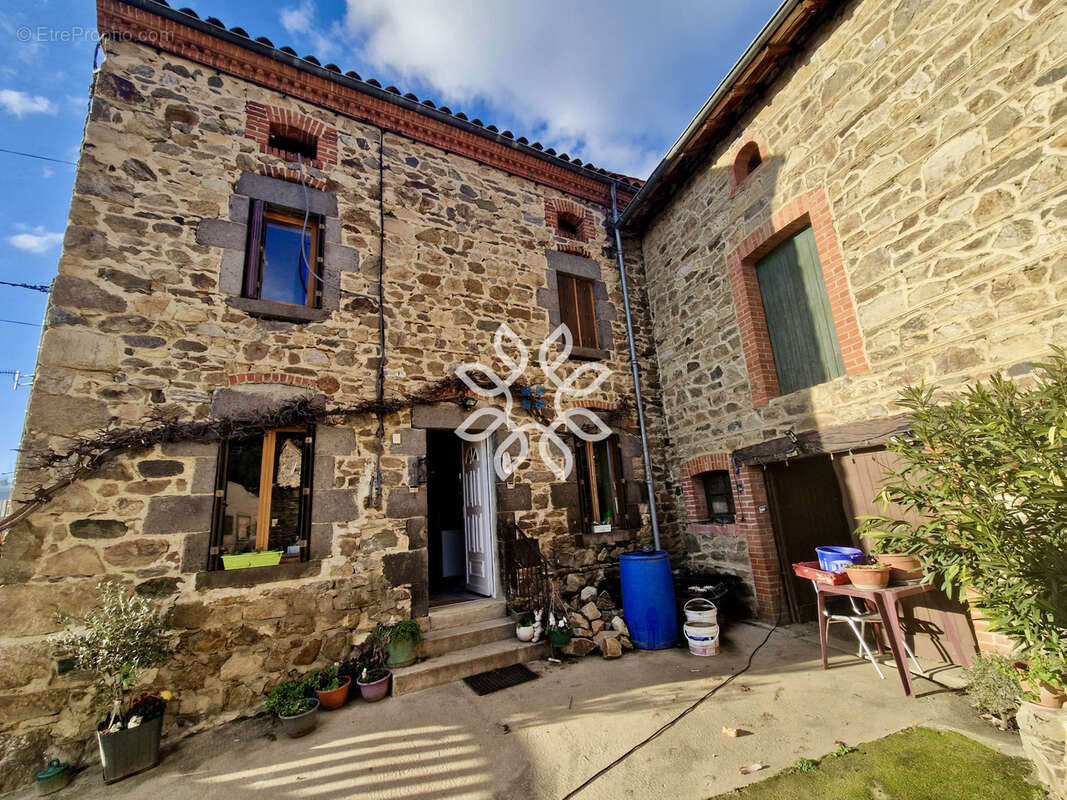 Maison à BRIOUDE