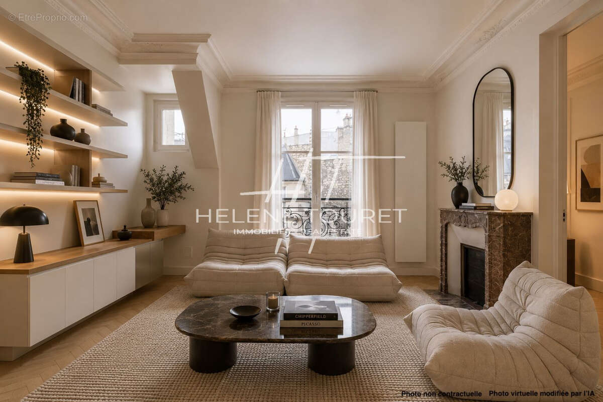 Appartement à PARIS-8E