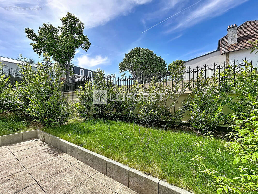 Appartement à VERNEUIL-SUR-SEINE