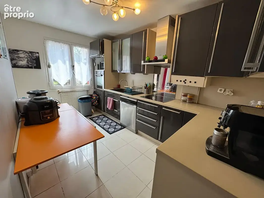 Maison 5 pièces 110 m² - Métro L11 - Jardin - Terrasse - Garage - photo 9